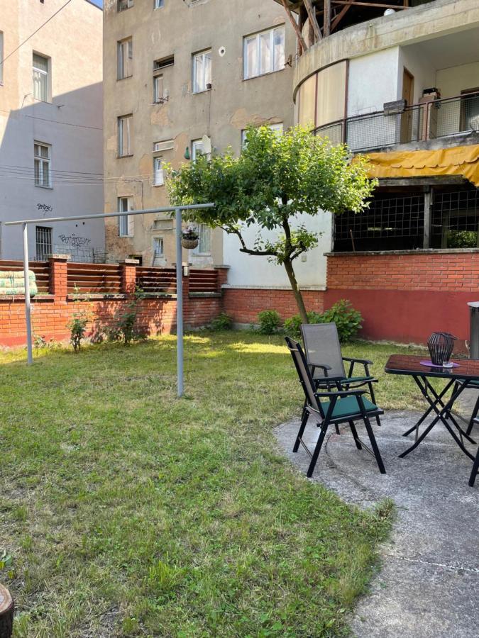 Vila Rijad Apartment Sarajevo Luaran gambar